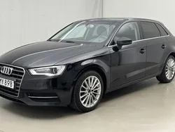 Svart Begagnad 2015 Audi A3 Attraction | 131 500 kr