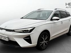 Vit (white) Begagnad 2022 MG MG5 EV Kombi | 219 900 kr (Marknadspris)