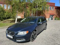 Blå Begagnad 2008 Volvo V70 Momentum Kombi | 70 000 kr (Dyr)