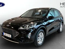 Svart (black) Begagnad 2022 Ford Kuga Titanium SUV | 289 000 kr (Marknadspris)