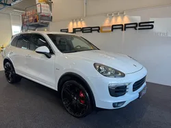 Vit Begagnad 2015 Porsche Cayenne Sport SUV | 308 000 kr (Bra pris)