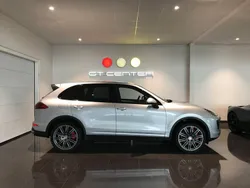 Silver Begagnad 2014 Porsche Cayenne Turbo SUV | 399 900 kr (Superpris)
