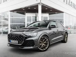 Grå Begagnad 2024 Audi RS Q8 Design SUV | 1 399 000 kr (Bra pris)