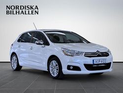 Vit Begagnad 2014 Citroën C4 Halvkombi | 79 795 kr (Marknadspris)