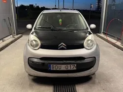 Silver Begagnad 2008 Citroën C1 Halvkombi | 13 400 kr (Marknadspris)