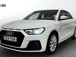 Cortinavit Begagnad 2024 Audi A1 Sportback Proline Halvkombi | 249 000 kr (Marknadspris)