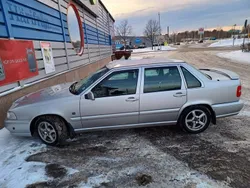 Grå Begagnad 2000 Volvo S70 Standard Sedan | 25 000 kr (Marknadspris)