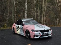 Flerfärgad Begagnad 2012 BMW 320 M Sport Sedan | 119 900 kr