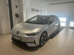 Silver Begagnad 2025 VW ID.7 GTX Sedan | 579 000 kr (Marknadspris)