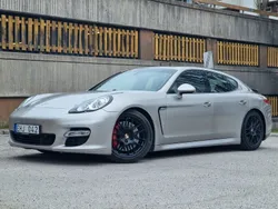 Silver Begagnad 2010 Porsche Panamera Turbo Sedan | 349 800 kr (Marknadspris)