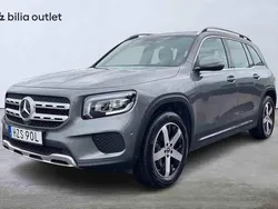 Grå Begagnad 2021 Mercedes GLB200 SUV | 369 900 kr