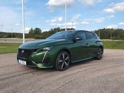 Grön Begagnad 2021 Peugeot 308 GT Halvkombi | 374 500 kr