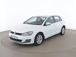 Vit Begagnad 2014 VW Golf VII | 96 000 kr (Marknadspris)