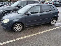 Grå Begagnad 2006 VW Polo Comfortline Halvkombi | 15 000 kr (Lite dyr)