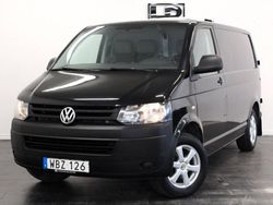 Svart Begagnad 2015 VW T5 Van | 154 900 kr