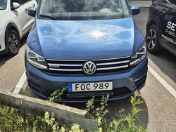Blå Begagnad 2016 VW Caddy Minibuss | 210 000 kr (Lite dyr)