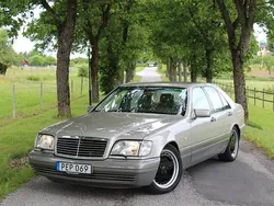 Grå Begagnad 1996 Mercedes S420 Sedan | 149 900 kr