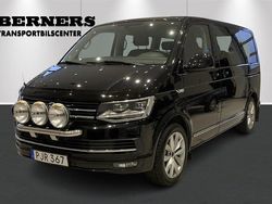 Svart Begagnad 2017 VW Multivan Van | 349 000 kr (Marknadspris)