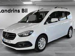 Begagnad 2023 Mercedes 180 Sedan | 299 000 kr