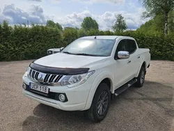 Vit Begagnad 2016 Mitsubishi L200 Pickup | 205 000 kr (Bra pris)