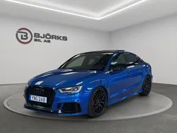 Blå Begagnad 2018 Audi RS3 Halvkombi | 459 500 kr (Marknadspris)