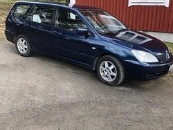 Blå Begagnad 2006 Mitsubishi Lancer Invite Kombi | 12 500 kr (Bra pris)