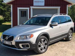 Ljusgrå (grå) Begagnad 2013 Volvo XC70 Momentum SUV | 169 000 kr (Marknadspris)