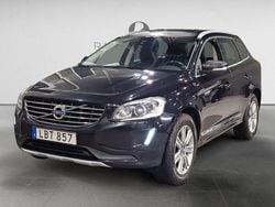 Svart Begagnad 2015 Volvo XC60 Summum SUV | 154 900 kr (Marknadspris)