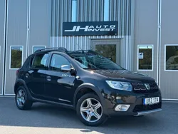 Svart Begagnad 2020 Dacia Sandero Stepway Halvkombi | 94 900 kr