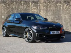 Svart Begagnad 2017 BMW M140 M Sport Halvkombi | 319 900 kr (Marknadspris)