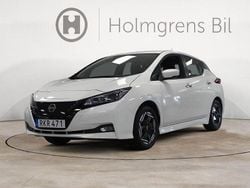 Vit Begagnad 2022 Nissan Leaf Acenta Halvkombi | 169 900 kr (Marknadspris)
