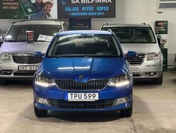 Blå Begagnad 2015 Skoda Fabia Elegance Kombi | 76 900 kr (Marknadspris)