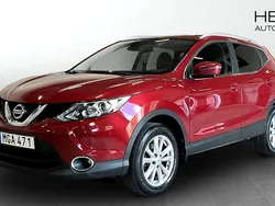 Röd (red) Begagnad 2015 Nissan Qashqai SUV | 115 000 kr (Marknadspris)