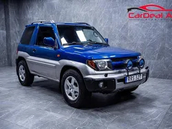 Flerfärgad Begagnad 2000 Mitsubishi Pajero SUV | 98 800 kr