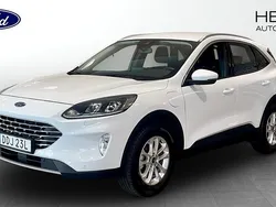 Vit (white) Begagnad 2022 Ford Kuga Titanium SUV | 259 900 kr (Marknadspris)