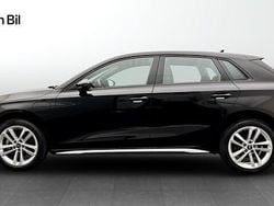 Brilliantsvart Begagnad 2023 Audi A3 Sportback e-tron Advanced Plus Sedan | 329 000 kr (Marknadspris)