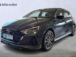 Grå Begagnad 2023 Hyundai i20 Halvkombi | 219 900 kr