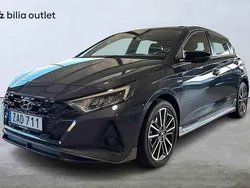 Grå Begagnad 2023 Hyundai i20 Halvkombi | 229 900 kr