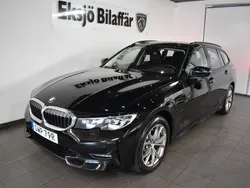 Svart Begagnad 2021 BMW 330e Sport Line Kombi | 277 500 kr (Superpris)