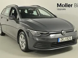 Grå (dolphin grey metallic) Begagnad 2021 VW Golf VIII Life Kombi | 224 000 kr (Marknadspris)