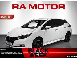 Vit (svart) Begagnad 2022 Nissan Leaf Tekna Halvkombi | 299 900 kr (Dyr)