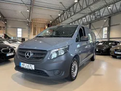 Grå Begagnad 2019 Mercedes Vito Minibuss | 169 900 kr (Marknadspris)