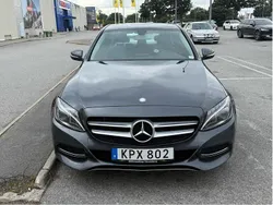 Grå Begagnad 2015 Mercedes C180 Avantgarde Sedan | 199 000 kr (Marknadspris)