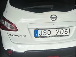 Vit Begagnad 2011 Nissan Qashqai +2 SUV | 79 000 kr (Marknadspris)