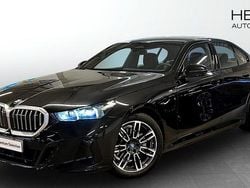 Svart (black) Begagnad 2025 BMW 530e M Sport Sedan | 638 700 kr