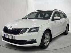 Vit Begagnad 2019 Skoda Octavia Kombi | 169 000 kr (Bra pris)