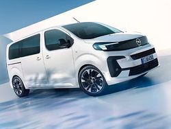 Vit Ny 2025 Opel Zafira Life Van | 534 900 kr