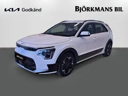 Vit Begagnad 2022 Kia e-Niro SUV | 319 000 kr (Lite dyr)