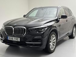 Svart Begagnad 2021 BMW X5 SUV | 519 800 kr