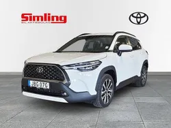 Vit Begagnad 2025 Toyota Corolla Cross Executive SUV | 424 900 kr (Marknadspris)